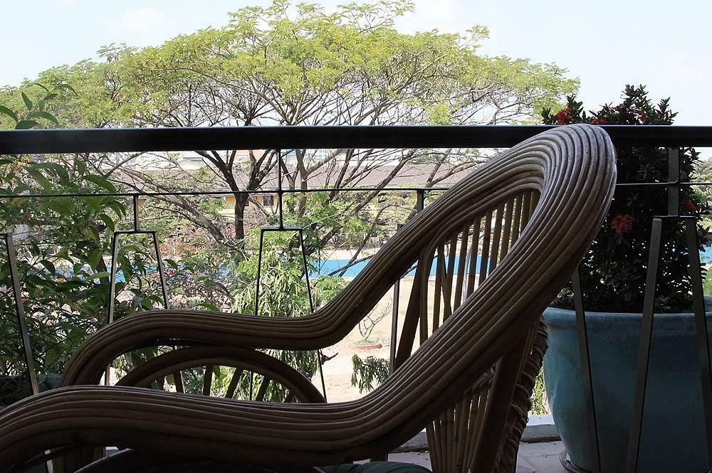 Villa Silk Road Hotel Phnom Penh Exterior photo