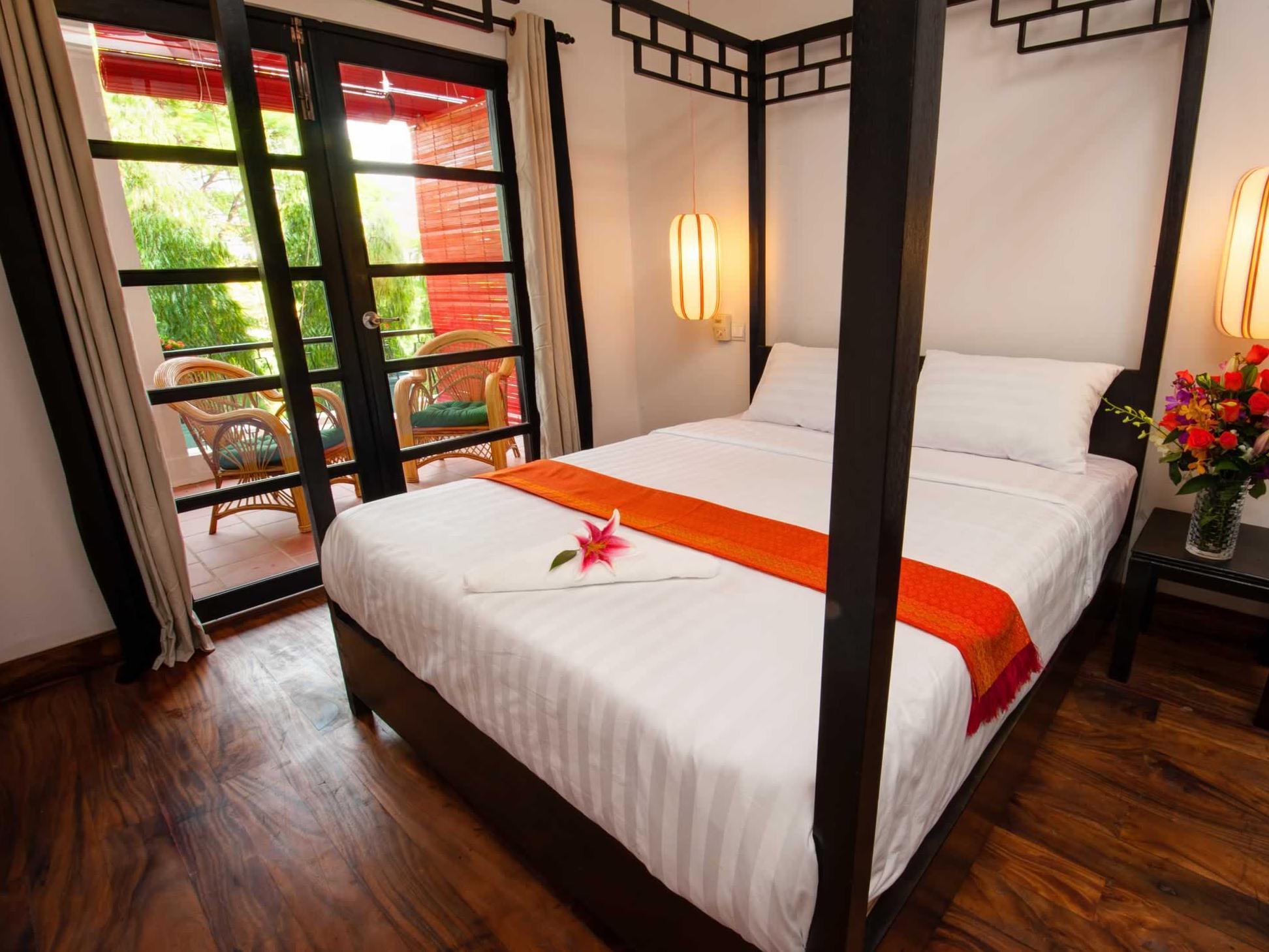 Villa Silk Road Hotel Phnom Penh Exterior photo