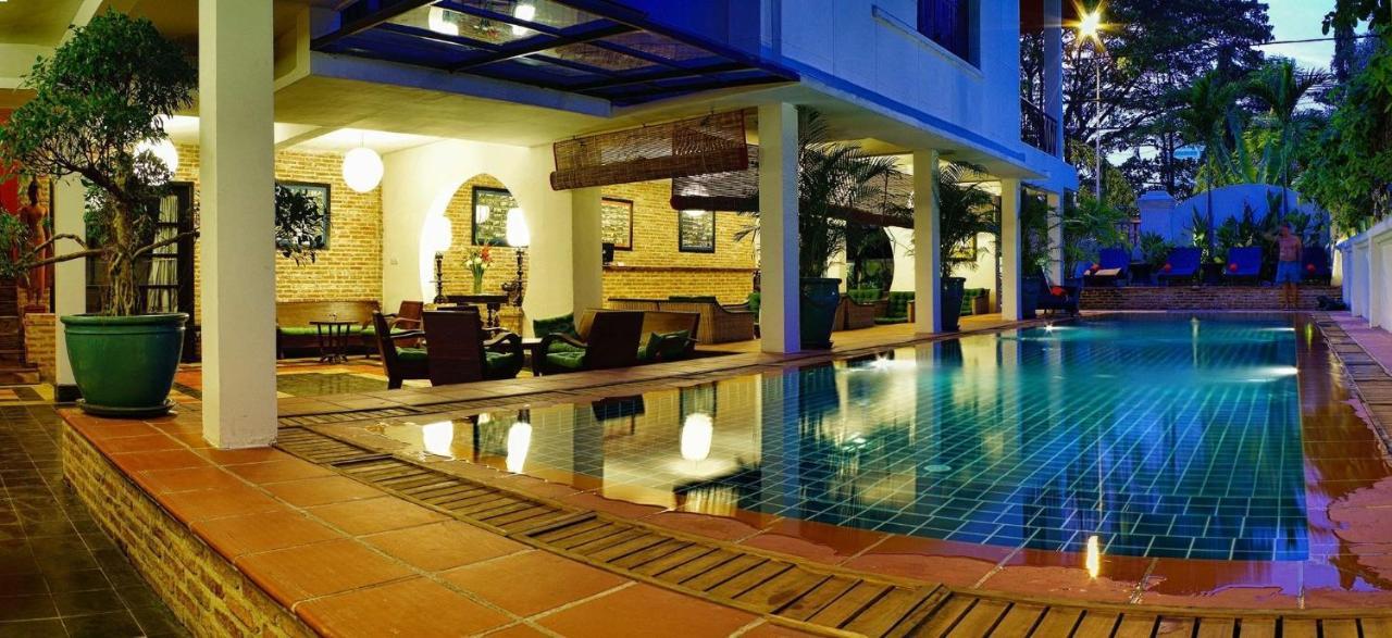 Villa Silk Road Hotel Phnom Penh Exterior photo